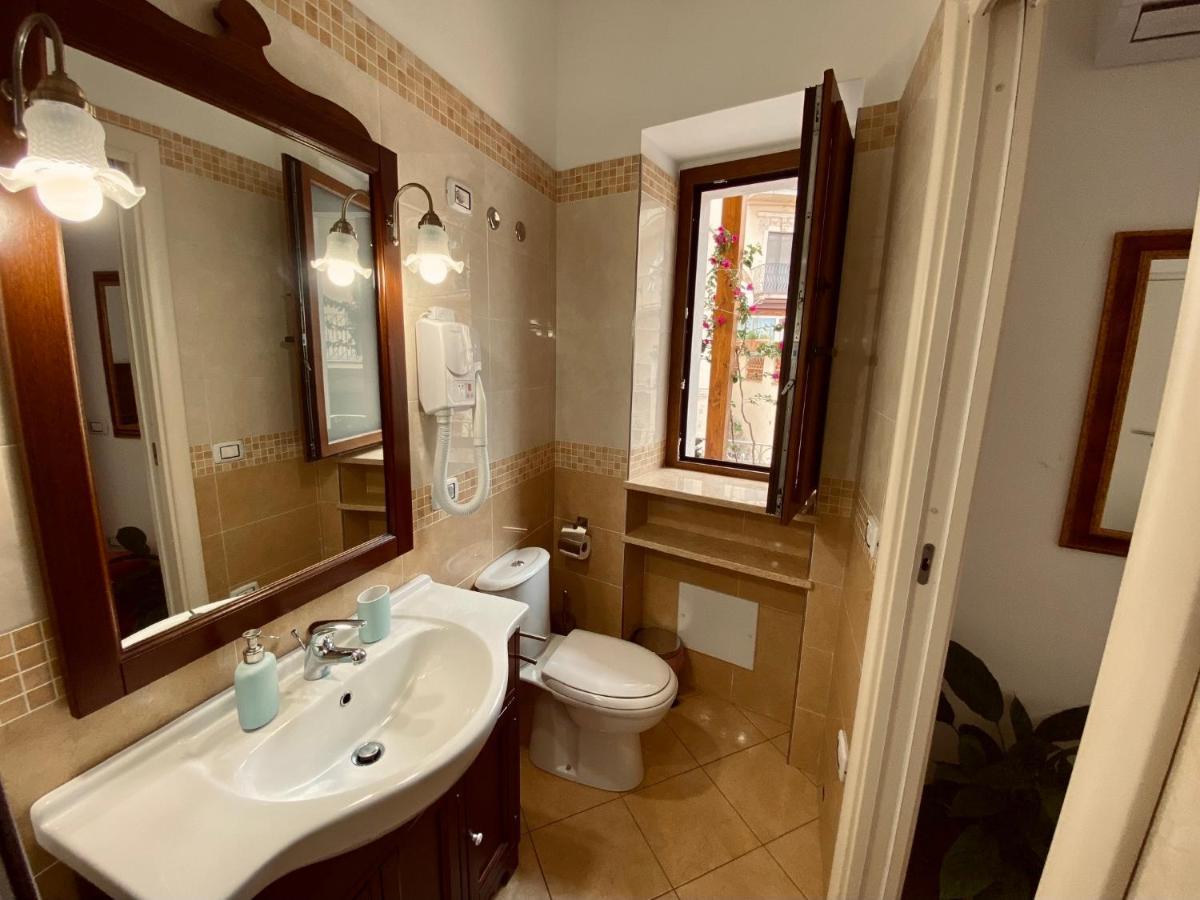 Casa Ferrara Hotel Taormina Bagian luar foto
