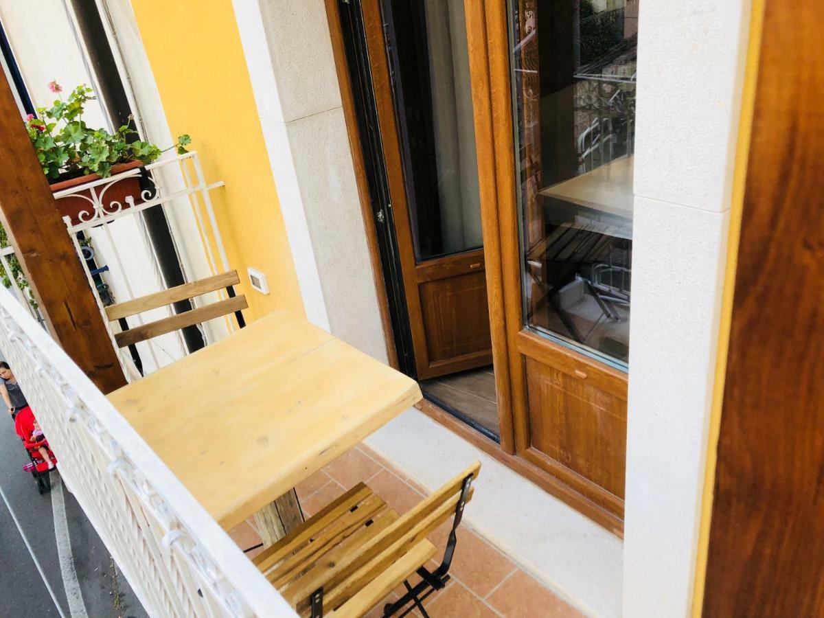 Casa Ferrara Hotel Taormina Bagian luar foto